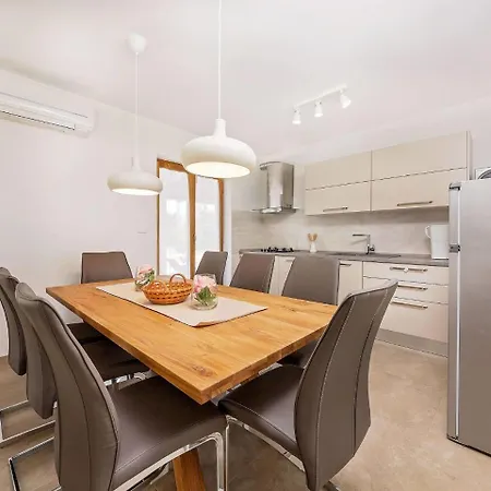 Modern Villa With Private Swimming Pool In Krsan Villa