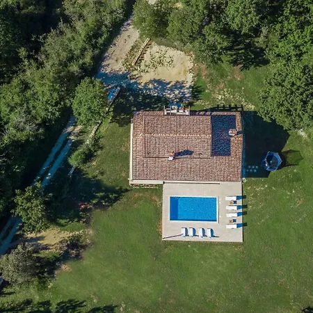 Modern Villa With Private Swimming Pool In Krsan Villa *